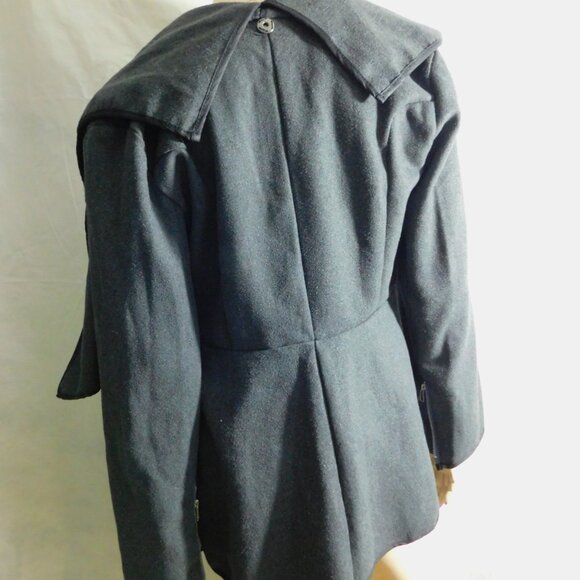 vest , blazer , large for women - Picture 8 of 8